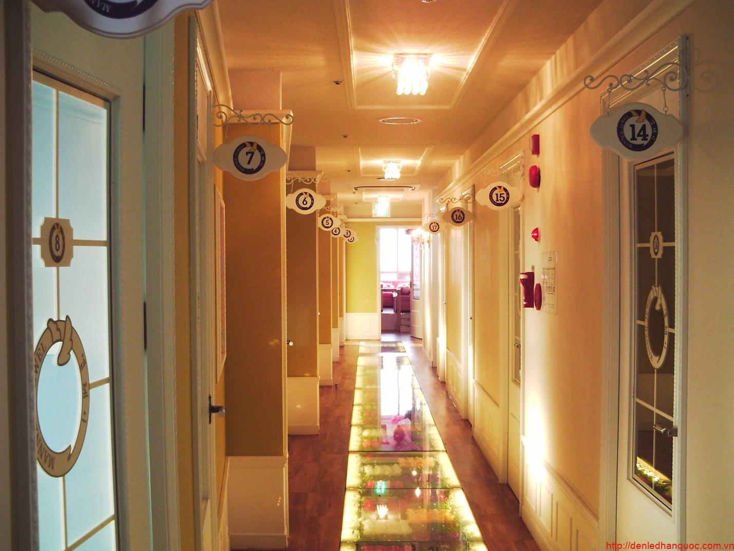 led-exit-1