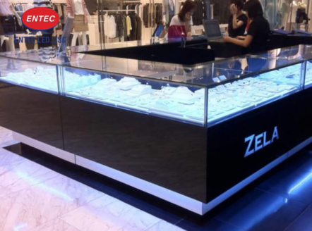 Đèn Led dây trang trí tủ kính