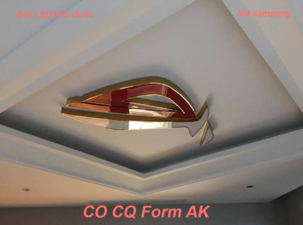 Biển quảng cáo chữ nổi inox vàng chữ kết hợp mica