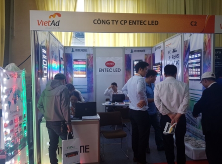 Vào ngày 21 đến ngày 23 tháng 03 năm 2018 vừa qua, Công ty Cổ phần ENTEC LED đã tham dự Triển lãm Quốc tế VietAd Hà Nội 2018 tại Trung tâm Triển lãm Quốc tế I.C.E – 91 Trần Hưng Đạo – Hoàn Kiếm – Hà Nội.
