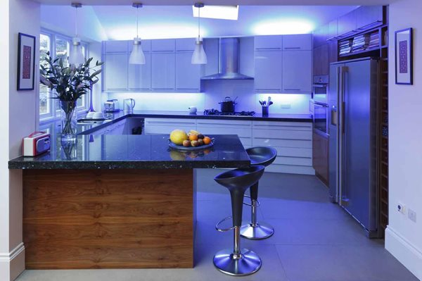 Chiếu sáng căn bếp bằng đèn led mang khuynh hướng hiện đại