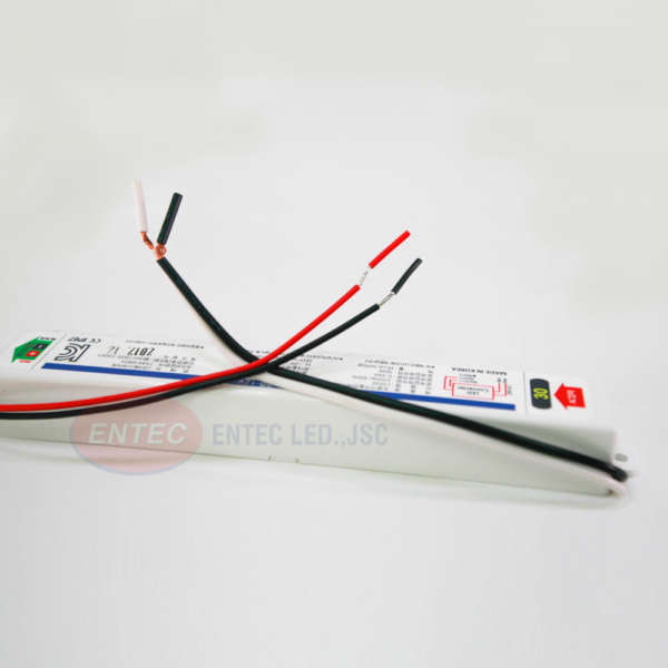 bo-nguon-led-30w-han-quoc-dung-trong-nha (10)