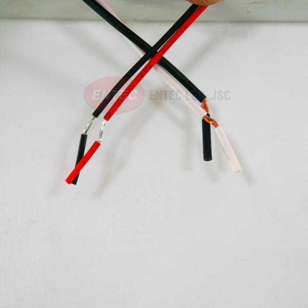 bo-nguon-led-30w-han-quoc-dung-trong-nha (7) Dây dẫn được nhúng kẽm vảo vệ cho độ bền cao