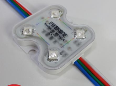 Sản phẩm trang trí module led 4 bóng RBG có len chạy hiệu ứng