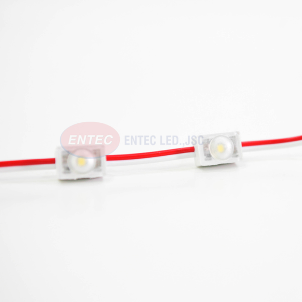 den-led-nho-trang-tri-cau-thang-hien-dai-tiet-kiem