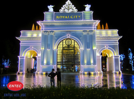 den-led-trang-tri-mat-tien-mang-den-loi-ich-gi